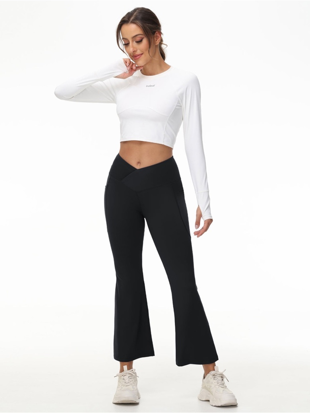 Baleaf Women's High-Waisted Petite Flare Yoga Pants - Picture 1 of 7